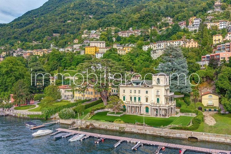 BLEVIO – APARTMENT IN LAKE FRONT HISTORICAL VILLA