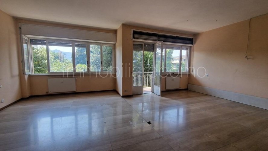 Appartamento 5 locali - Rif. 117240 Como