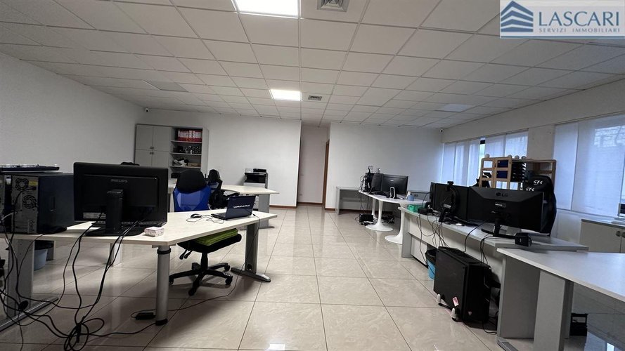 Ufficio 5 locali - Rif. 2361 Presezzo
