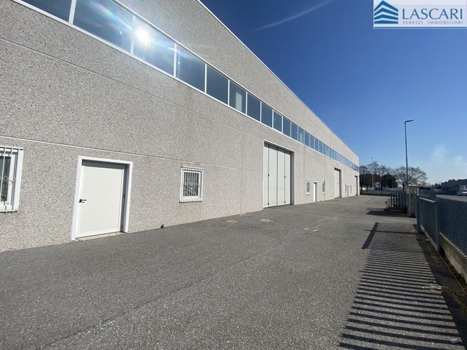 Capannone - Rif. 2473 Urgnano