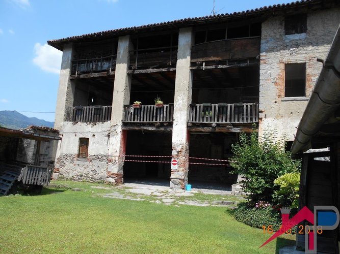 cascinale da riattare Cisano Bergamasco