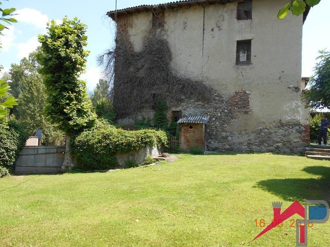 cascinale da riattare Cisano Bergamasco