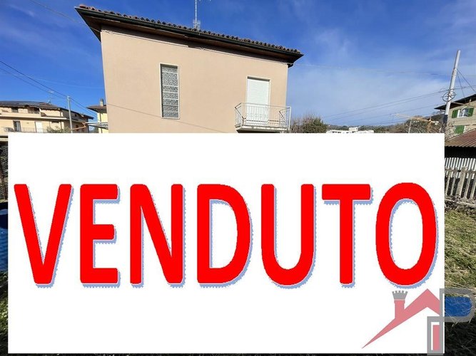 Villetta con giardino privato