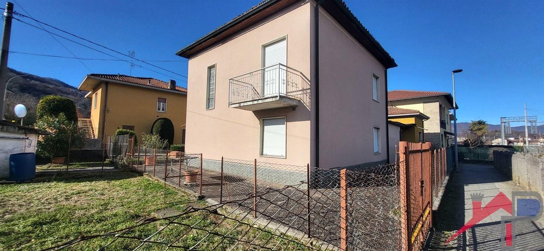 Villetta con giardino privato Cisano Bergamasco