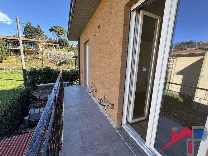 Trilocale Ristrutturato a nuovo Caprino Bergamasco