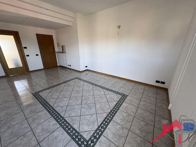trilocale con grande terrazzo Cisano Bergamasco