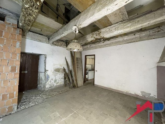 BRIVIO- Terratetto al rustico Brivio