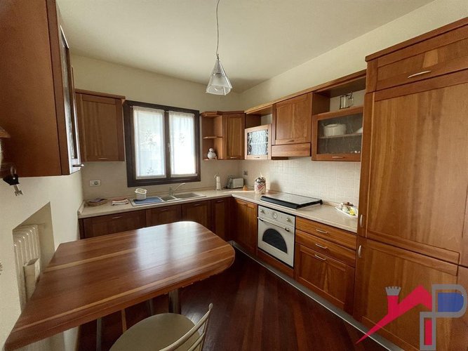 Trilocale con giardino privato Caprino Bergamasco