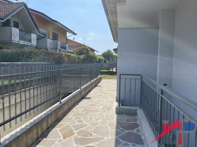 Quadrilocale al primo piano con Balconi e Giardino di Nuova Costruzione - Bonate Sopra Bonate Sopra