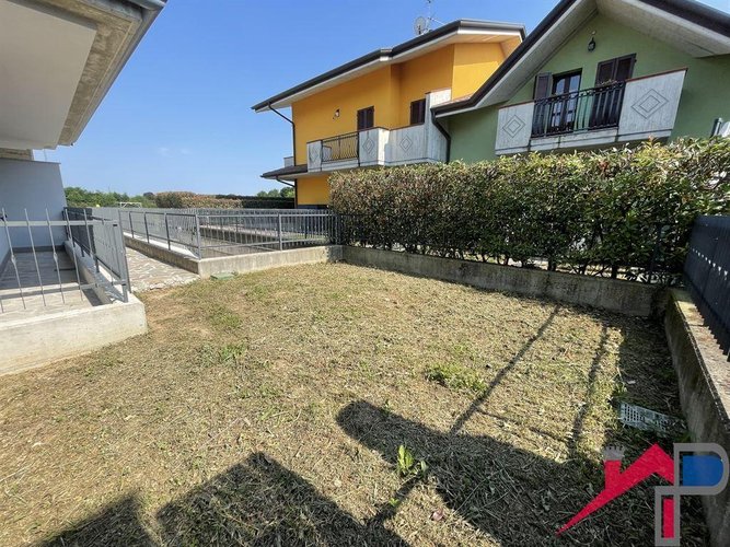 Quadrilocale al primo piano con Balconi e Giardino di Nuova Costruzione - Bonate Sopra Bonate Sopra