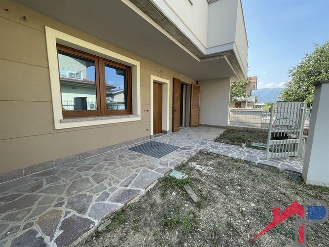 Quadrilocale di Nuova Costruzione con Giardino Privato–Bonate Sopra Bonate Sopra