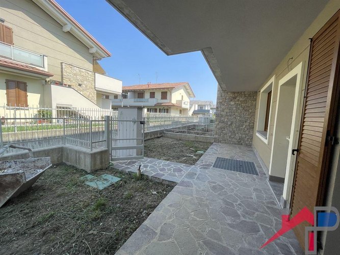 Quadrilocale di Nuova Costruzione con Giardino Privato–Bonate Sopra Bonate Sopra