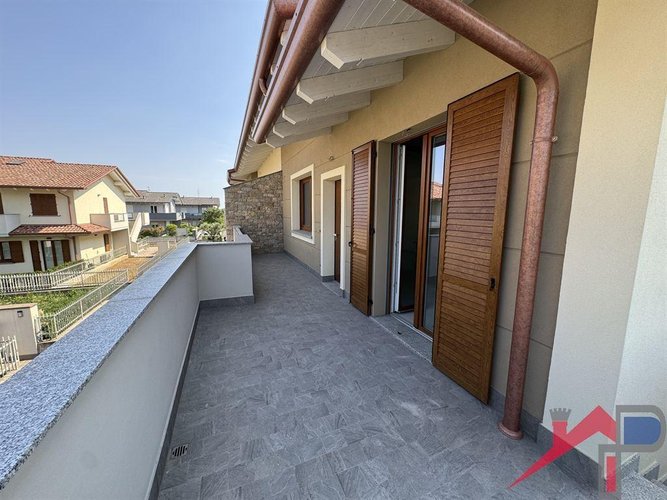 Splendido Quadrilocale di Nuova Costruzione a Bonate Sopra – Primo Piano con Balconi Bonate Sopra