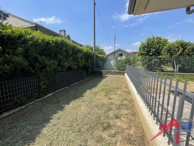 Stupendo Trilocale di nuova costruzione con Balconi e Giardino privato a Terno d' Isola Terno d'Isola