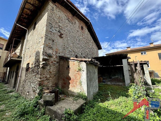 Rustico da Riattare Cisano Bergamasco