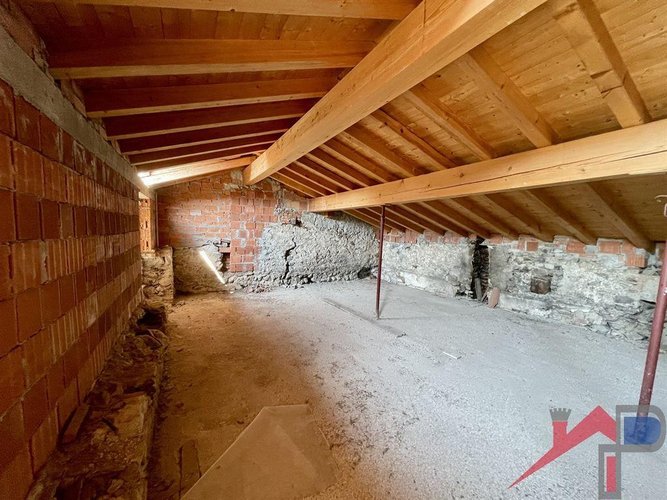 Caprino B.sco - Ampio appartamento al rustico Caprino Bergamasco