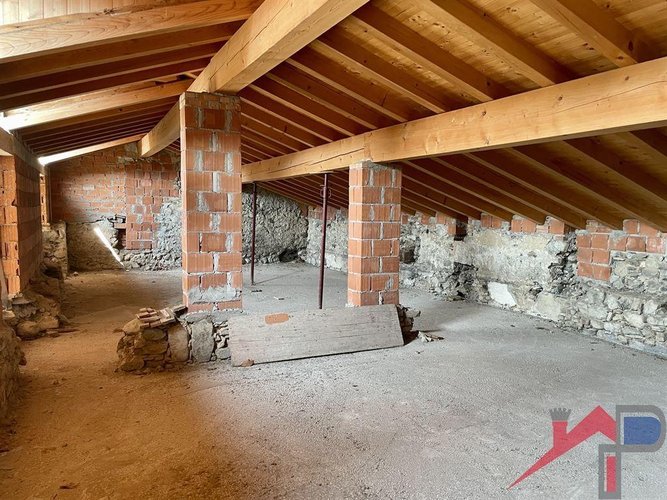 Caprino B.sco - Ampio appartamento al rustico Caprino Bergamasco