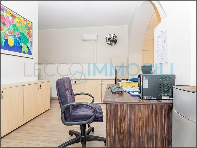L'UFFICIO CHE SI ADATTA AD OGNI ESIGENZA Lecco