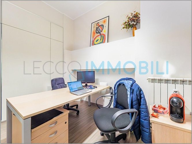 L'UFFICIO CHE SI ADATTA AD OGNI ESIGENZA Lecco