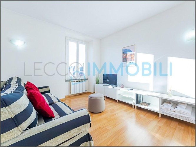 LA CASA CHE FA LUCE Galbiate