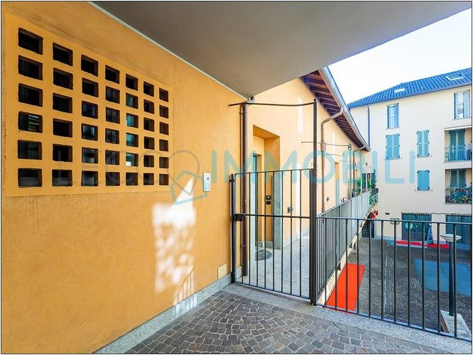 "LA CASA CHE UNISCE DESIGN E INNOVAZIONE" Lecco