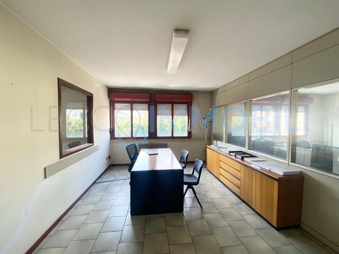L'UFFICIO VERSATILE Lecco