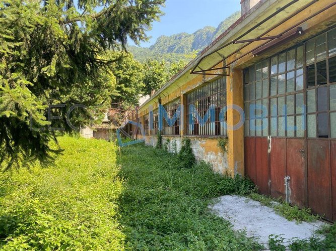 IL CAPANNONE CON PROGETTO APPROVATO Valmadrera