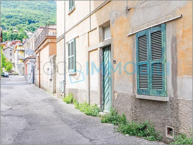 IL RUSTICO CHE ATTENDE IL TUO PROGETTO Valmadrera