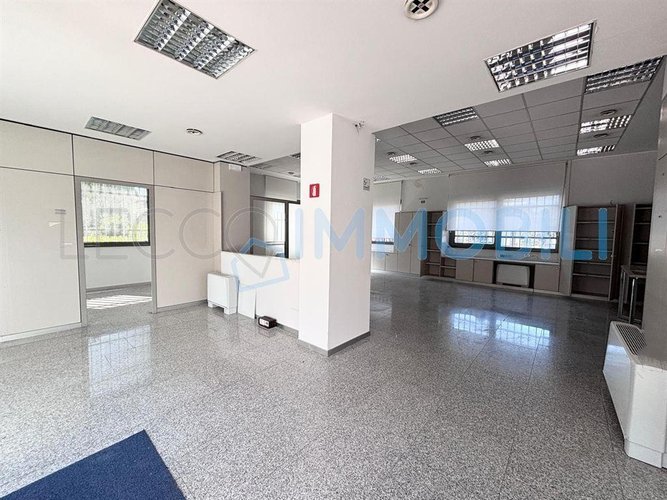 "L'UFFICIO CHE APRE LE PORTE" Lecco