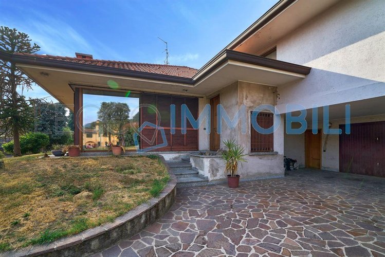"LA CASA IN VILLA" Sirone