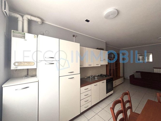.MONOLOCALE IN CENTRO Civate