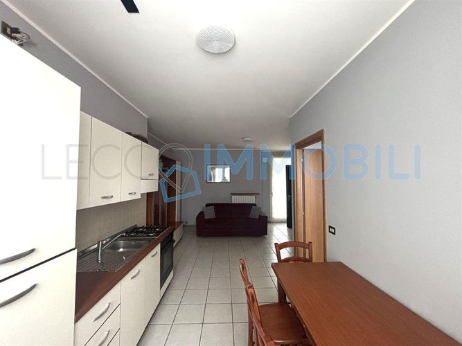 .MONOLOCALE IN CENTRO Civate