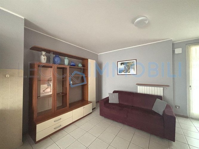 .MONOLOCALE IN CENTRO Civate