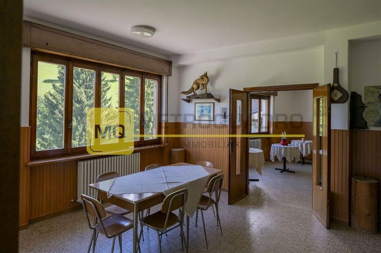 Morterone, vendita di immobile con vani ad uso misto, residenziale e commerciale Morterone