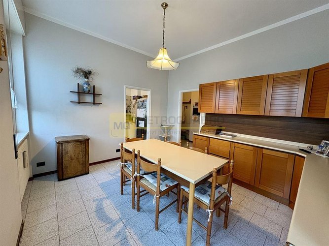 Appartamento 3 locali - Rif. Chiuso225 Lecco