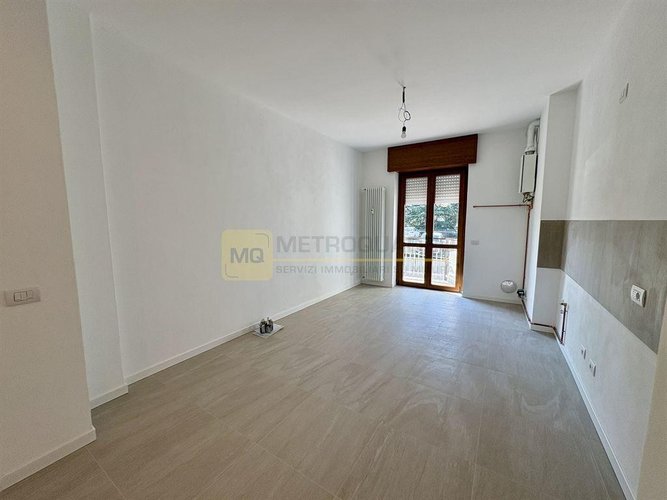 CALOLZIOCORTE – ZONA CENTRALE | AMPIO QUADRILOCALE COMPLETAMENTE RISTRUTTURATO Calolziocorte