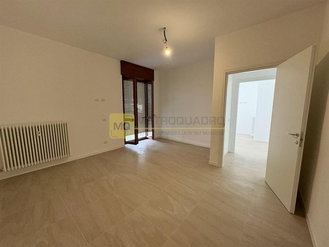 CALOLZIOCORTE – ZONA CENTRALE | AMPIO QUADRILOCALE COMPLETAMENTE RISTRUTTURATO Calolziocorte