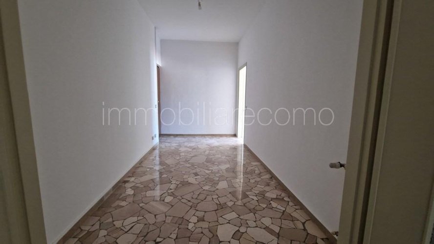 APPARTAMENTO IN LOCAZIONE ADIACENTE MURA CITTADINE Como