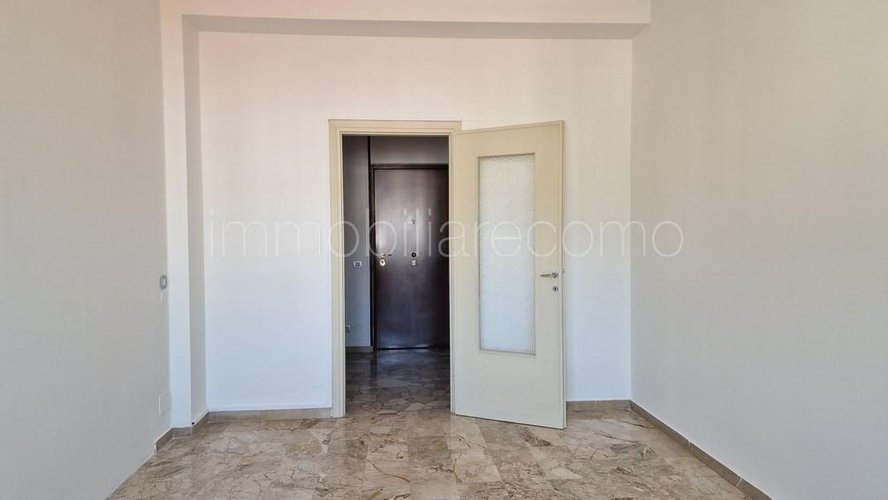 APPARTAMENTO IN LOCAZIONE ADIACENTE MURA CITTADINE Como