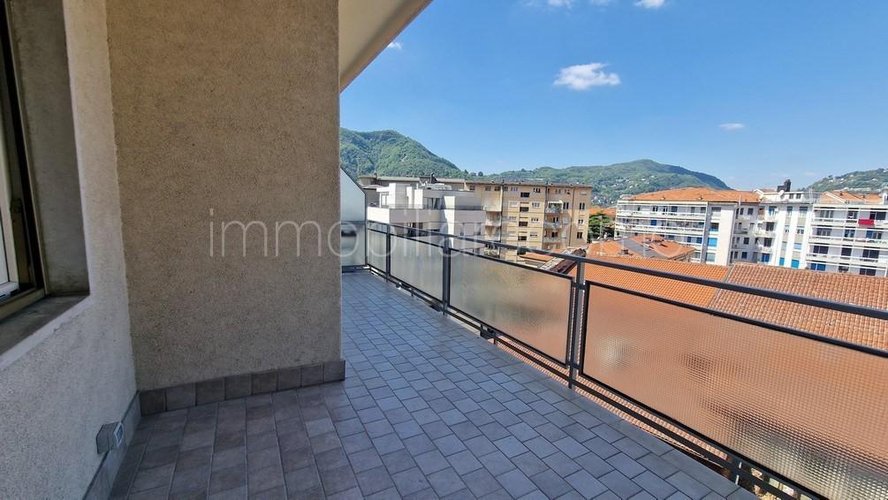 APPARTAMENTO IN LOCAZIONE ADIACENTE MURA CITTADINE Como