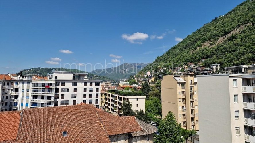 APPARTAMENTO IN LOCAZIONE ADIACENTE MURA CITTADINE Como