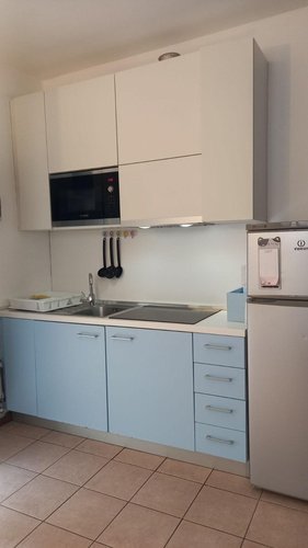 BILOCALE ARREDATO - ZONA BORGHI Como