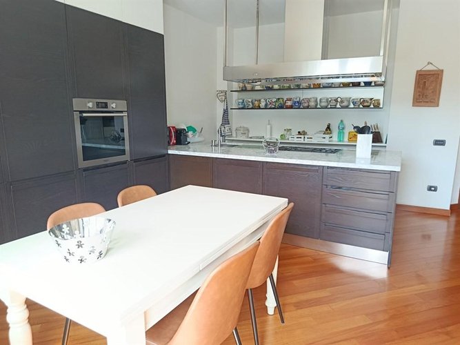 Appartamento 4 locali - Rif. 331 Como
